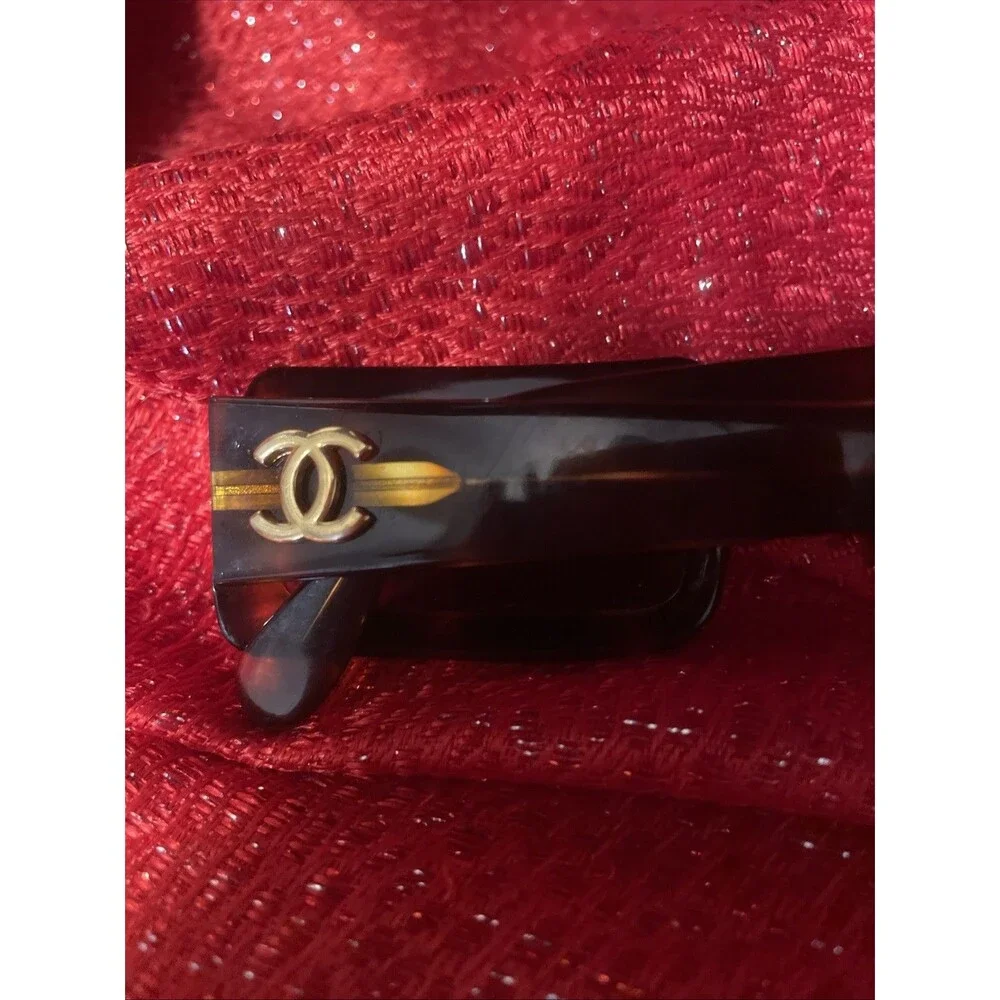 Vintage Chanel 0018 80 Tortoise Shell Sunglasses Oversized Gold CC Made In Italy
